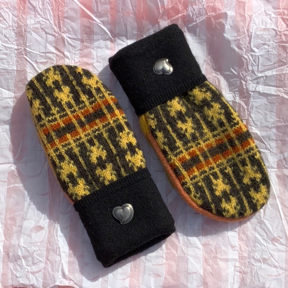Womens 100 % Wool Mittens
